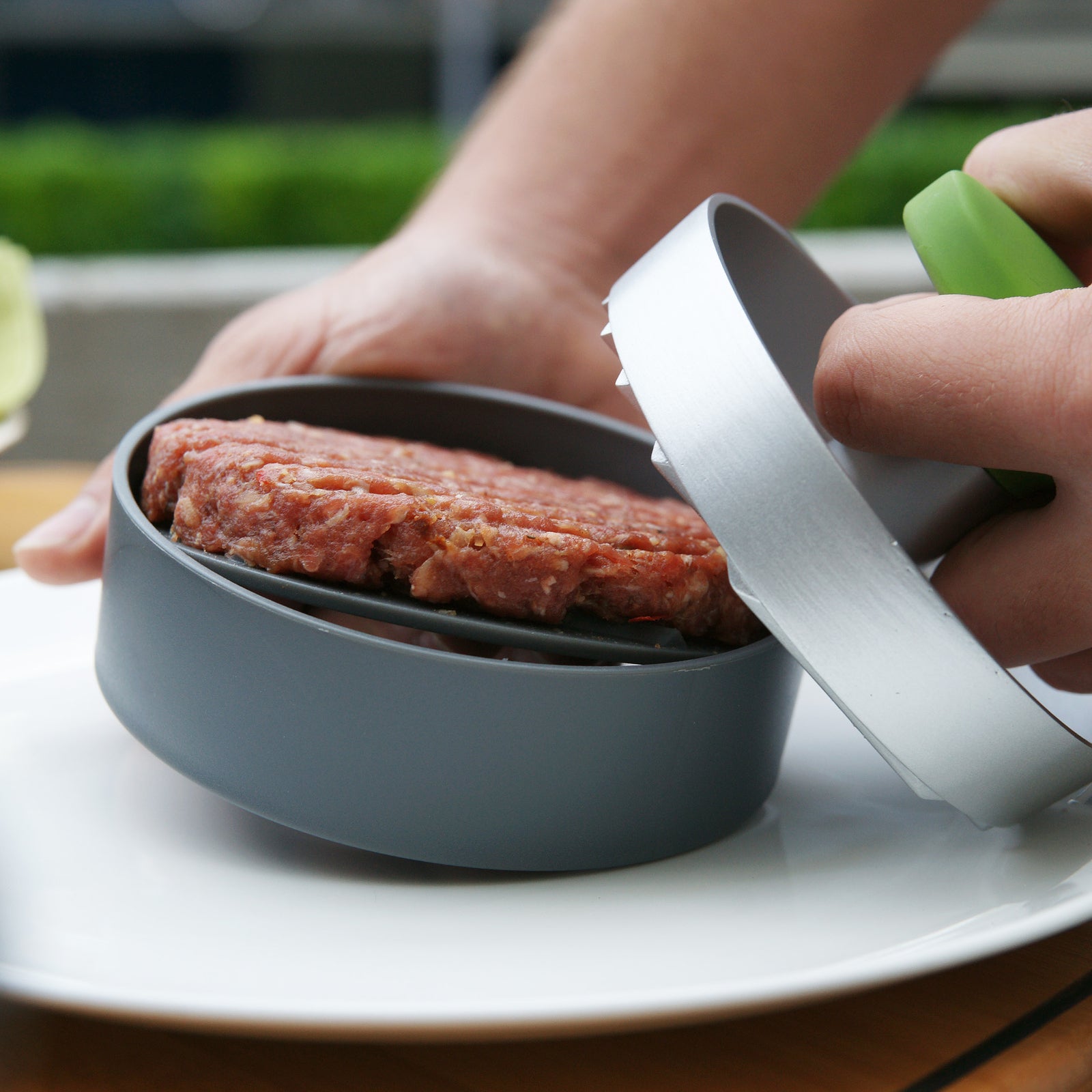 Outdoorchef BURGERPRES Grå