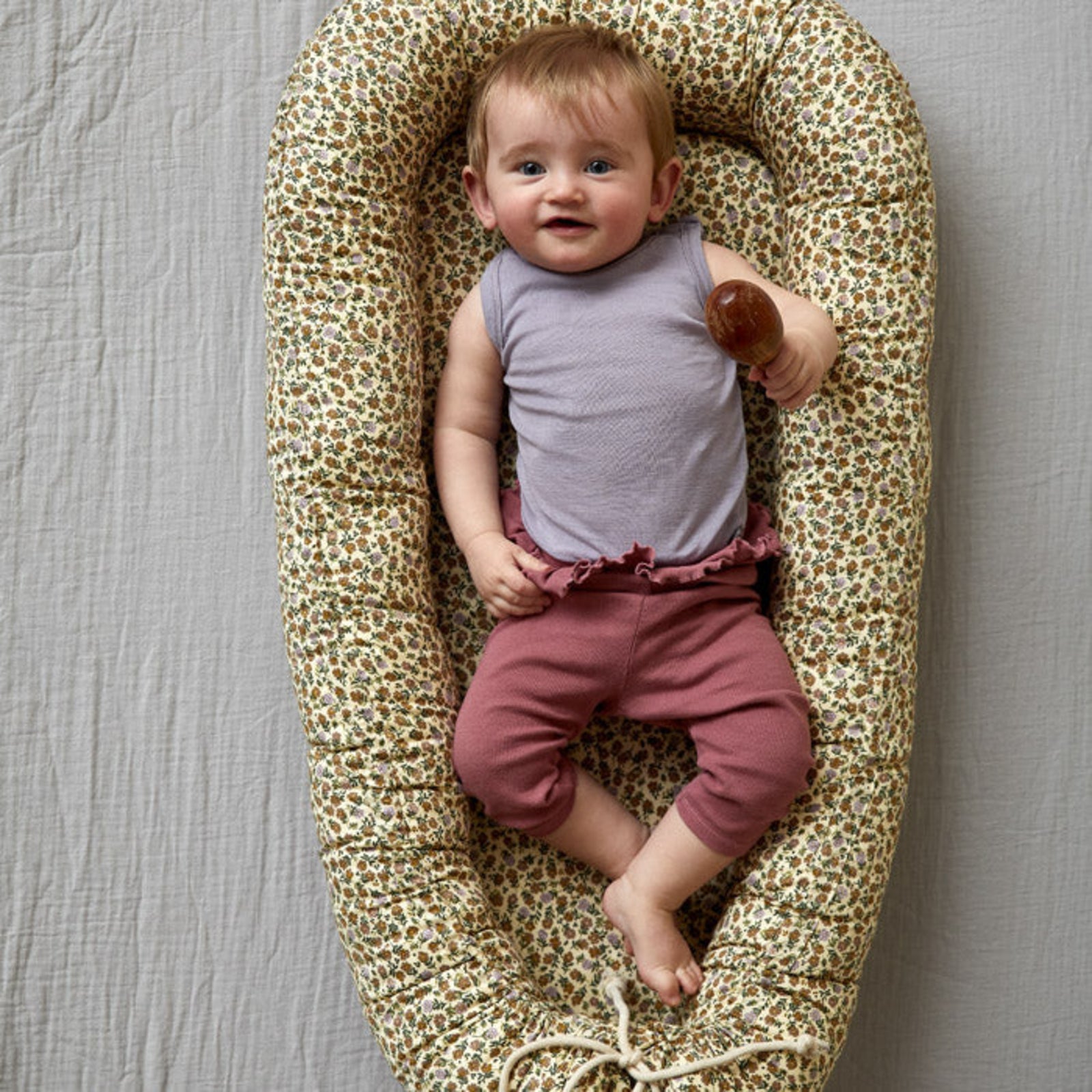 By KlipKlap Baby Nest Wild Flower Lilac