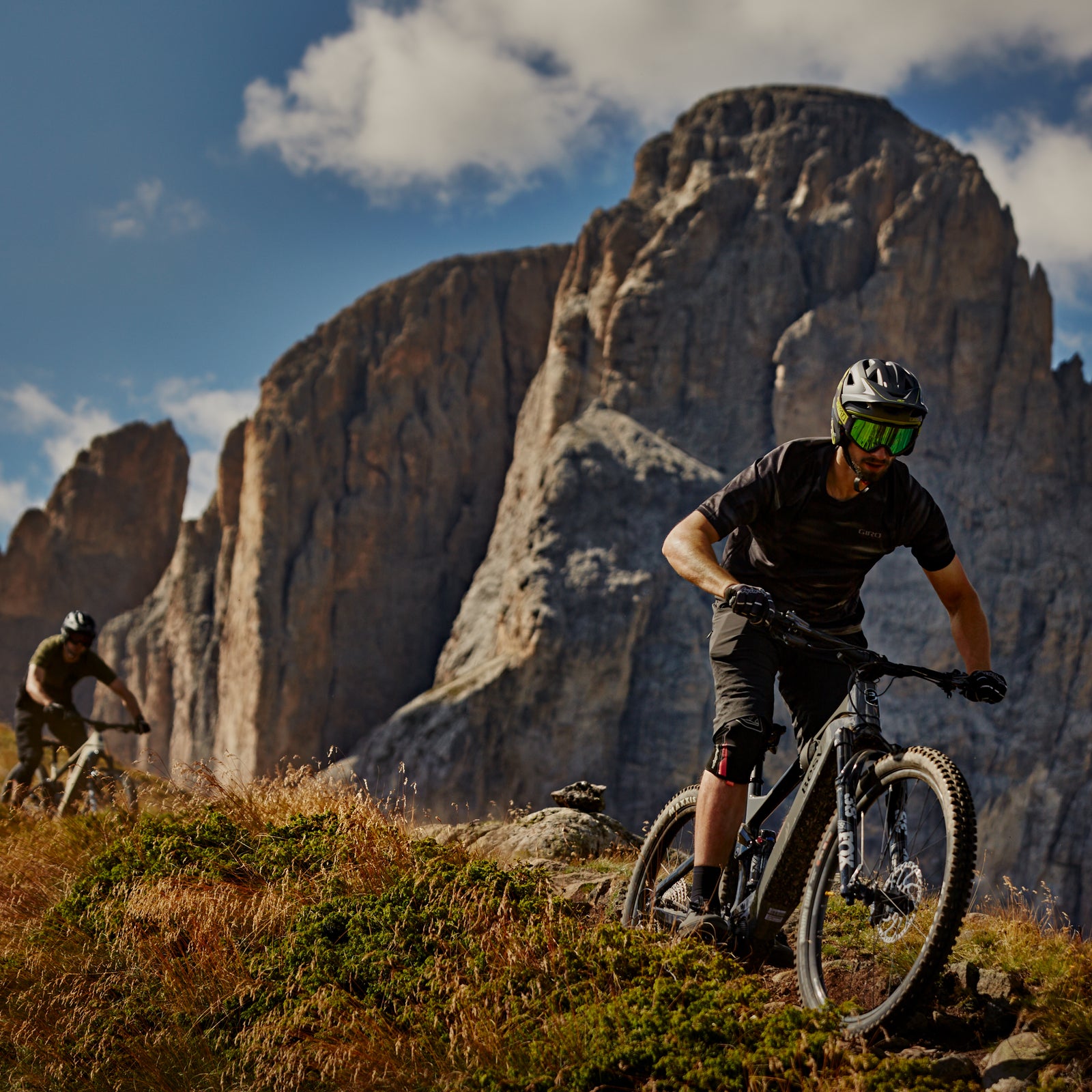 BESV TCE 1.1 MY23 FS-Step Over 460 L el-MTB Svart