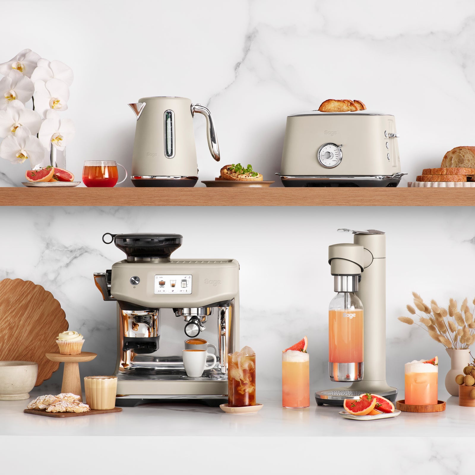 Sage SKE735ALM Soft Top Luxe Kettle Almond Nougat